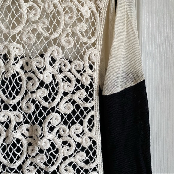 NWT - Urban Outfitters - Crochet Lace Top - Picture 5 of 5
